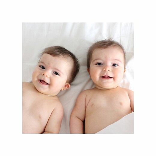 Faire-part de naissance Lovely family twins (triptyque) fille - Page 2 Faire-part de naissance Lovely family twins (triptyque) fille - Page 2