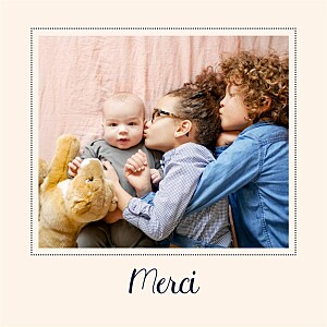 Carte de remerciement broderie florale beige Carte de remerciement broderie florale beige